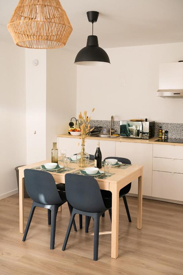 Stylish Duo : T2 Lumineux Au Coeur De Pau Appartement Buitenkant foto